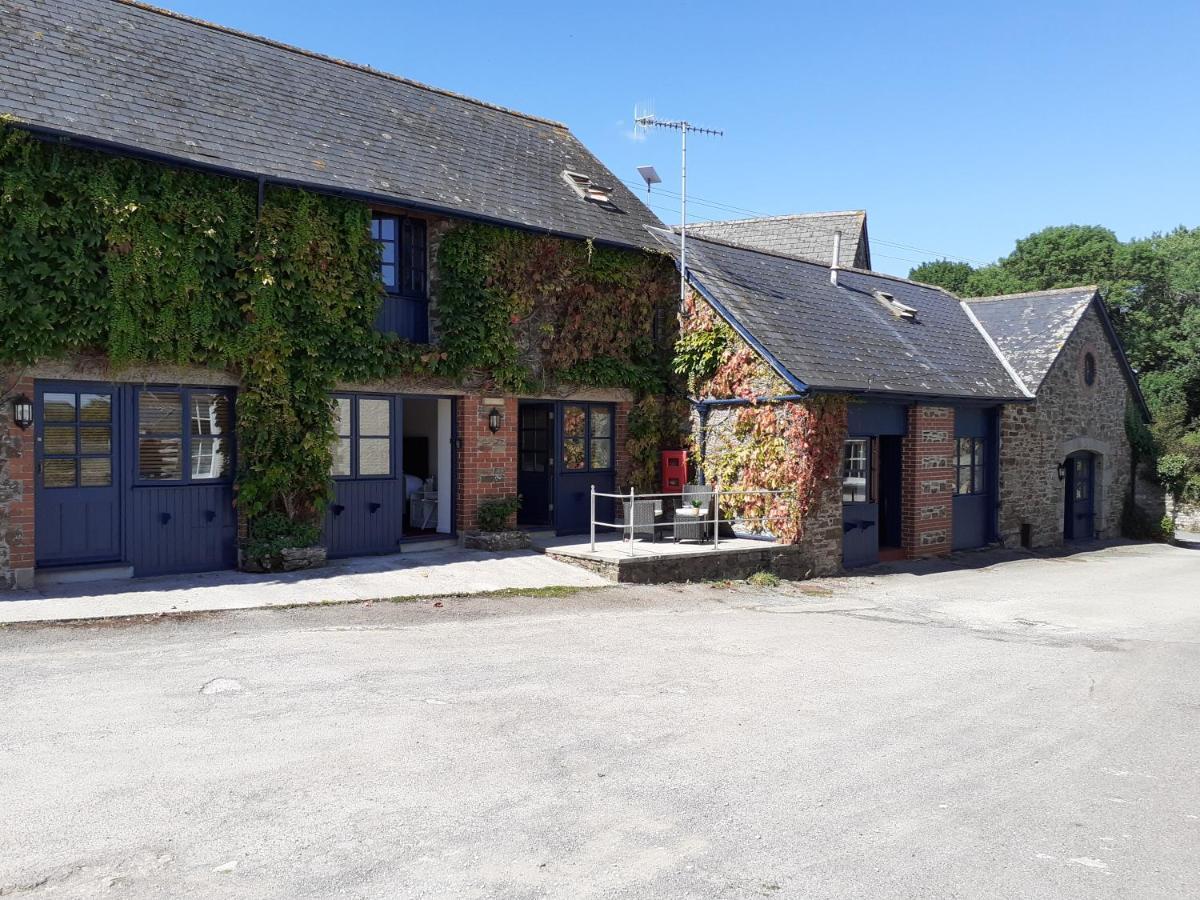 The Ivy Barn Holbeton Hotel ภายนอก รูปภาพ