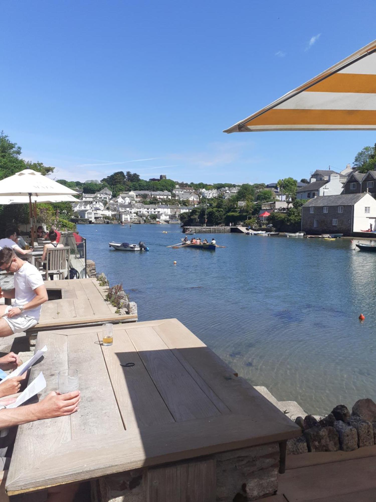 The Ivy Barn Holbeton Hotel ภายนอก รูปภาพ