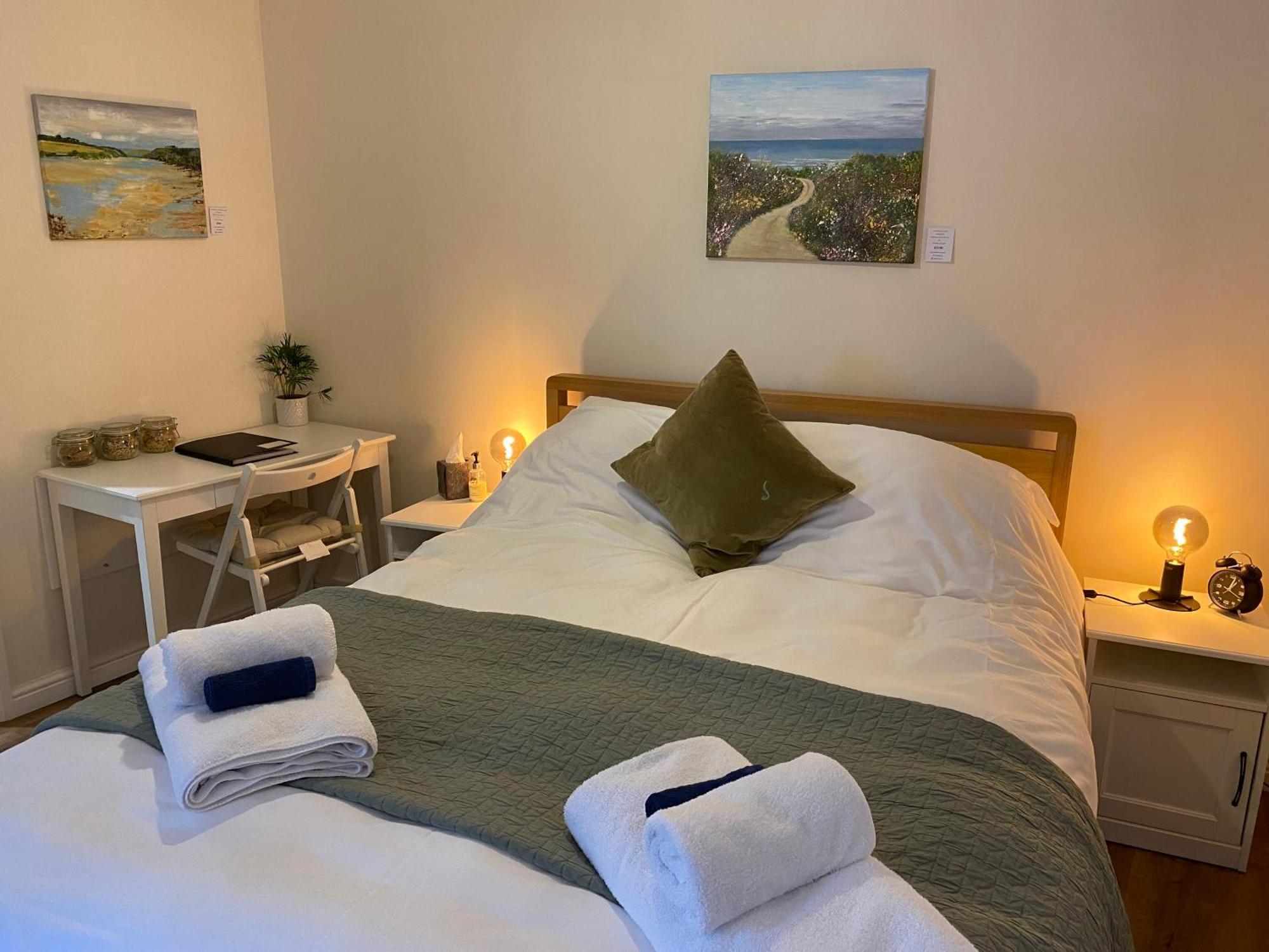 The Ivy Barn Holbeton Hotel ภายนอก รูปภาพ